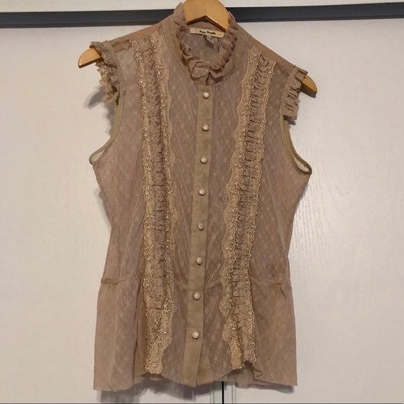 Free People Tops - Free People stretchy button down Sz L🥀